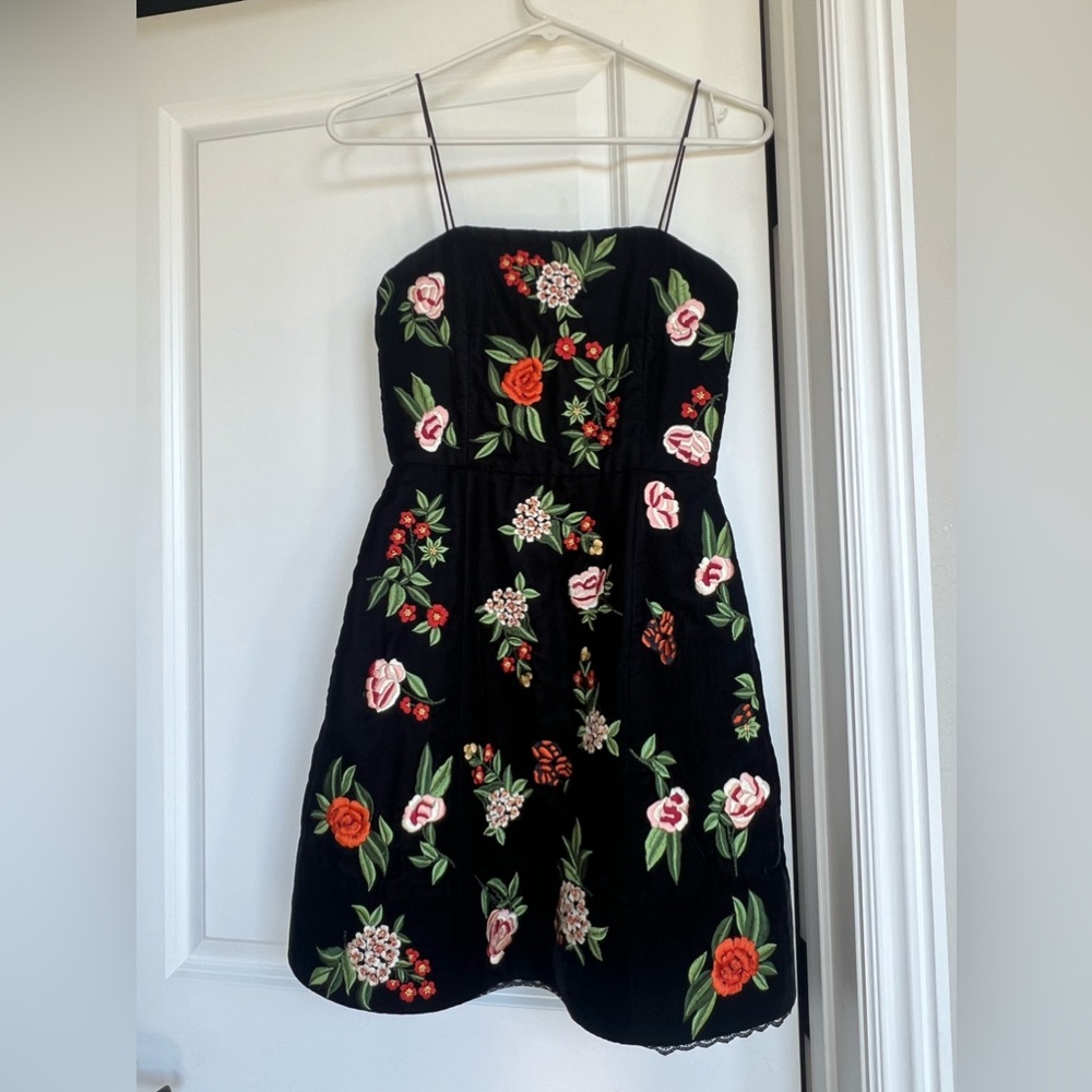 Alice & Olivia Launa Embroidered Velvet Dress